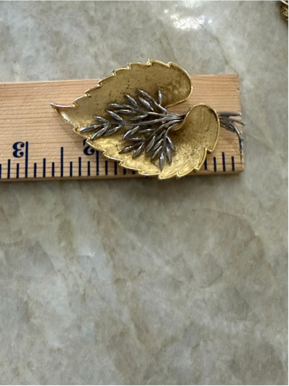 Kramer Gold & Silver Leaf Brooch One Size - Picture 4 of 6